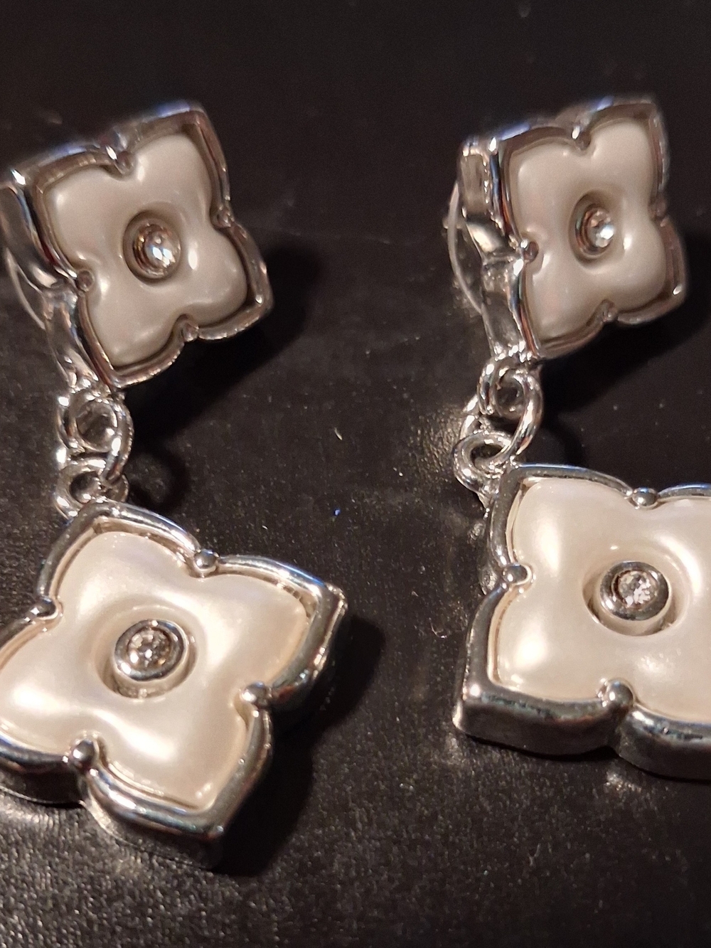 White Floral Drop Earrings with Crystal Accent - Women Jewelry
